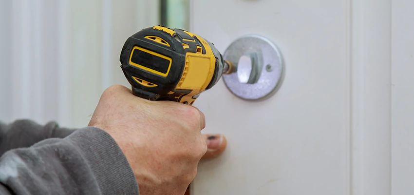 Street Locksmith For Smart Lock Repair in South Lake Tahoe, CA